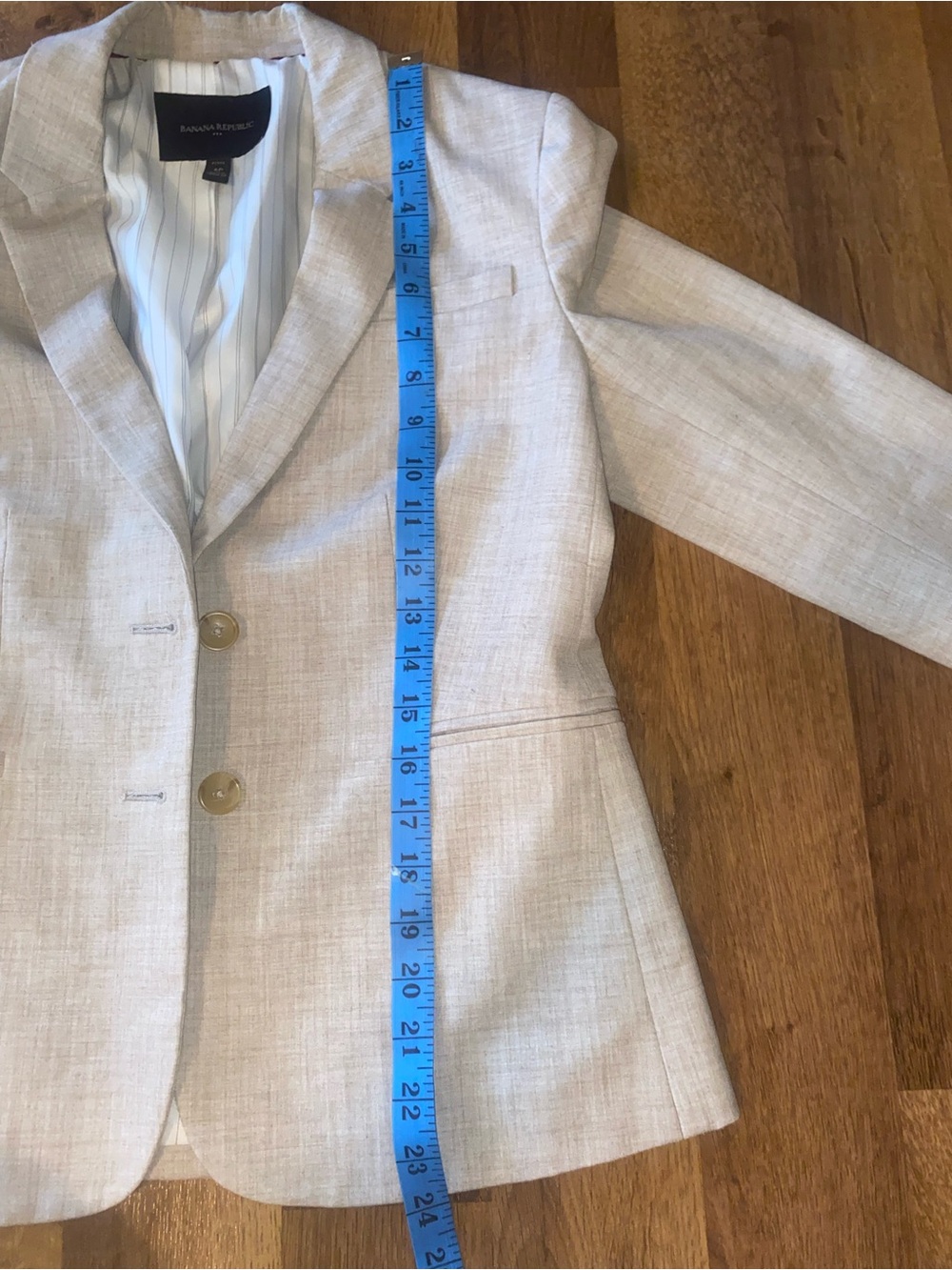 Banana Republic Women's Petite Beige Tailored Blazer